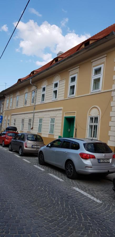 Apartment Central Сибиу Екстериор снимка